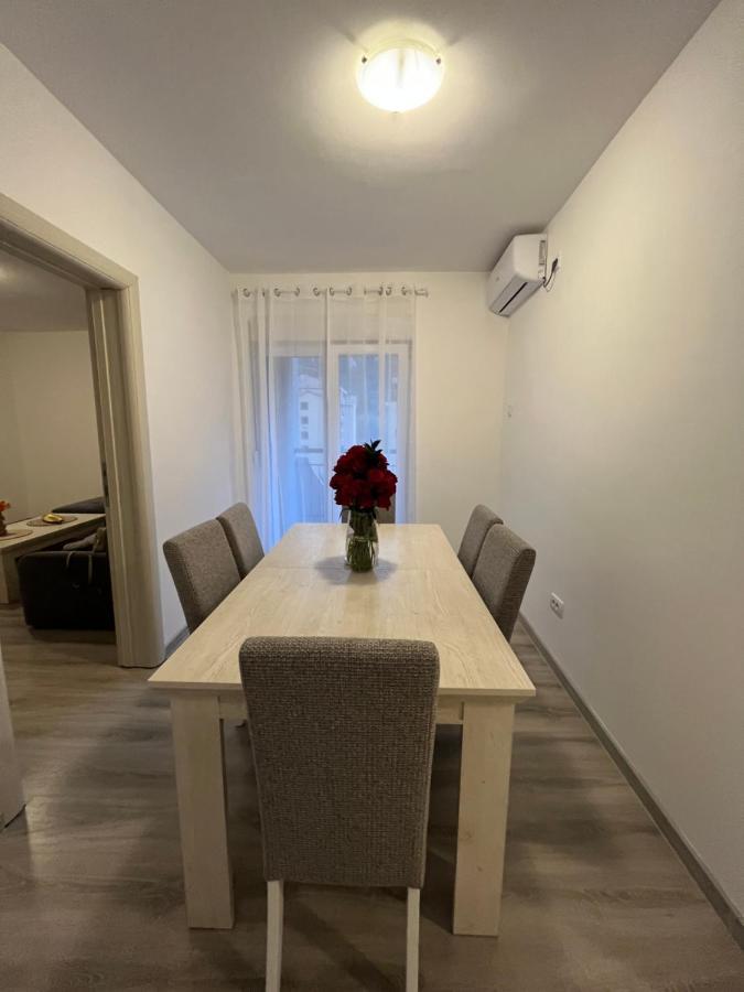 Orlando Apartman Kotor Zewnętrze zdjęcie