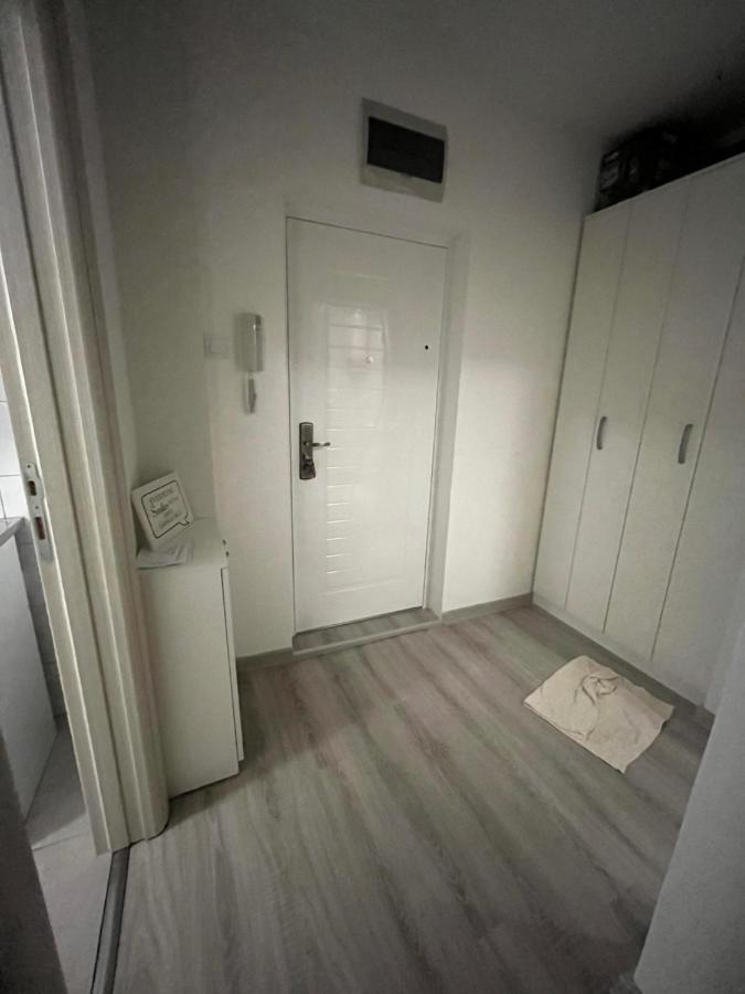 Orlando Apartman Kotor Zewnętrze zdjęcie